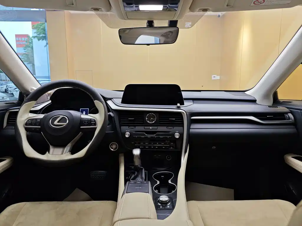 Lexus RX — фото 23