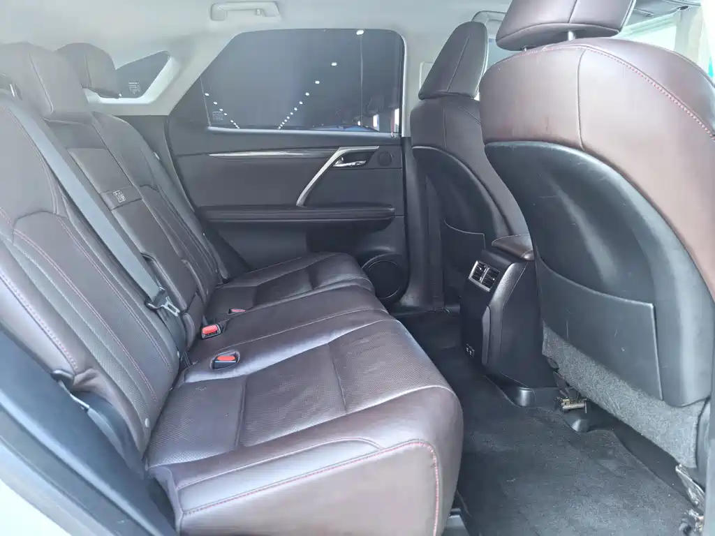 Lexus RX — фото 17
