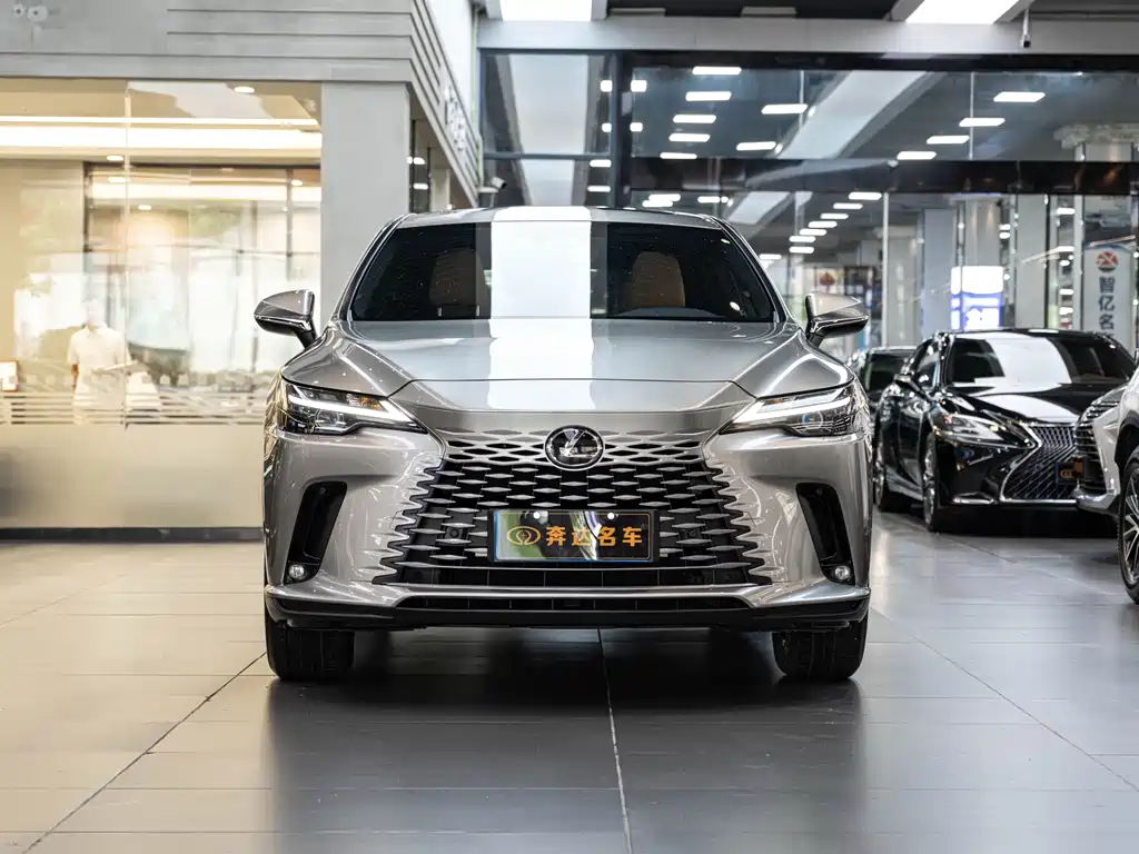 Lexus RX — фото 2