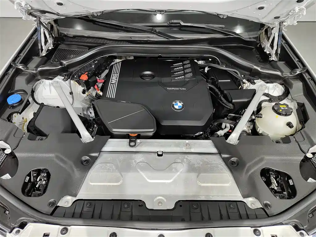 BMW X3 — фото 15