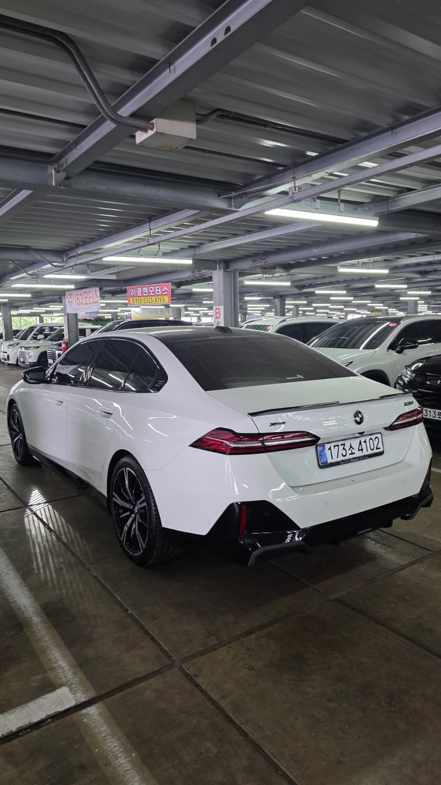 Фото BMW сзади